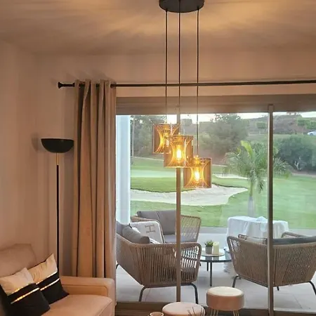 Baviera Golf Hole 9 Luxury