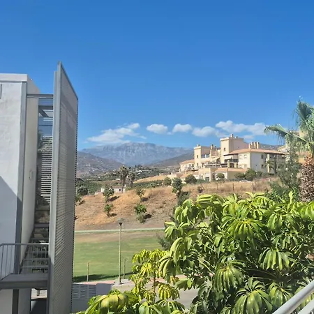 Baviera Golf Hole 9 Luxury Apartamento